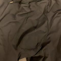 반바지 Black, iLost를 사용하여 MEININGER Hotel Brussels City Center에 보고됨