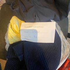 Tasje met kleding, som rapportert av Mainport ved bruk av iLost