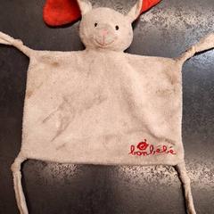 Knuffel, gisa salatu by Rotterdam The Hague Airport iLost erabiliz