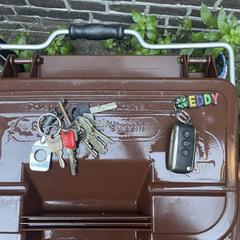 Sleutels, iLost에 보고됨