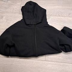 Sudadera Svart för barn, ha sido reportado por Keolis Landskrona con iLost