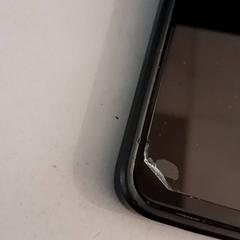 Telefon, jak nahlášeno De Efteling pomocí iLost