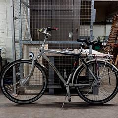 İLost kullanarak Fietsdepot Hasselt tarafından bildirildiği gibi Bisiklet Gazelle Zilver/blauw