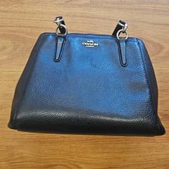 Handbag, as reported by HTM using iLost