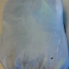 Tas nylon wit, conforme relatado por Connexxion Zeeland usando o iLost