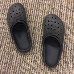 Crocks がiLostで Canisius-Wilhelmina Ziekenhuis によって報告されました