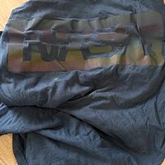 Tシャツ がiLostで RRReis IJssel-Vecht Lelystad によって報告されました