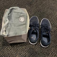 Scarpe & Borsa, come riportato da Van der Valk Hotel Utrecht utilizzando iLost