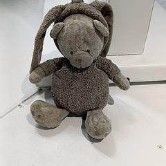 Zalaparta kuttuna, gisa salatu by IKEA Toulouse iLost erabiliz