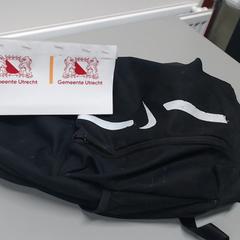 Mochila, segundo informou Gemeente Utrecht usando iLost