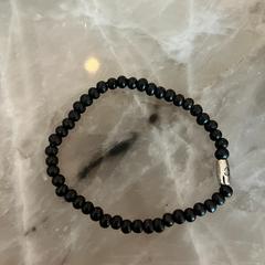 Armband black, gemeldet von Hotel Apeldoorn über iLost
