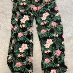 Pantalones, ha sido reportado por Diakonessenhuis Utrecht con iLost