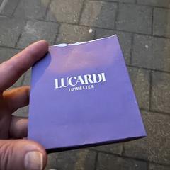 Lucardi sierraad, iLost'a bildirildiği gibi