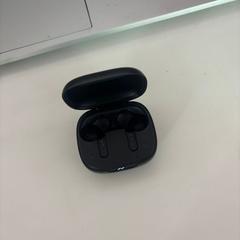 Jbl case, segons ha informat Zwarte Cross mitjançant iLost