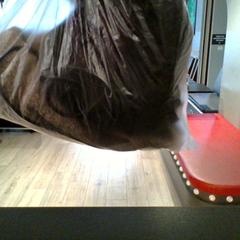 Towel shirt cable brown black, jak nahlášeno MEININGER Hotel Roma Termini pomocí iLost