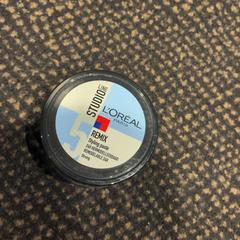 Gel para el cabello, ha sido reportado por Van der Valk Hotel Utrecht con iLost