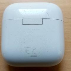 電子製品 - Draadloze oortjes wit がiLostで Regio Antwerpen - Brussel によって報告されました