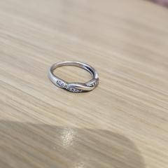 Zilveren ring, segundo informou a iLost