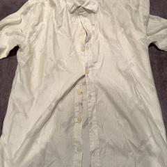 Blouse Wit, zoals gemeld door Van der Valk Hotel Haarlem met iLost