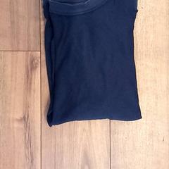 T-shirt blauw, rapporterat av Arriva Den Bosch med iLost