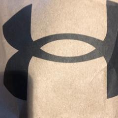 Purchase under armour, rapporterat av Designer Outlet Roermond med iLost