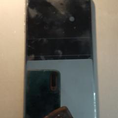 Zwarte IPhone، كما تم الإبلاغ عنه عبر iLost