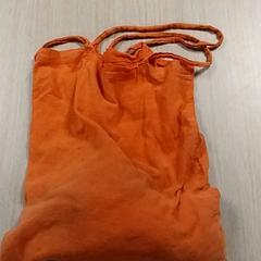 Poltsa Oranje, gisa salatu by Regio Limburg - Leuven iLost erabiliz