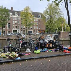 Een rek vol gestolen fietsen, ha sido reportado a iLost