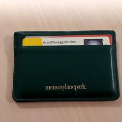 Card holder - MUZINGA, as reported by Regio Oost-Vlaanderen using iLost