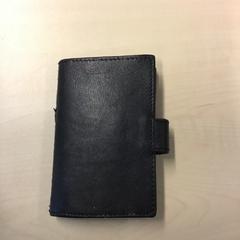 Portemonnee o.n.v. A.P.J.M de Haard-Wittenaar, a été signalé par Gemeente Nijmegen utilisant iLost