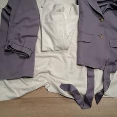 Blazer, amint azt Grand Hotel Amrâth Amsterdam az iLost segítségével jelentette.