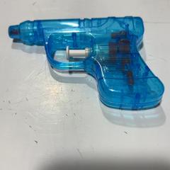 Waterpistol Bla, como reportado por Fenix utilizando o iLost