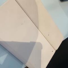 Tablet Pink, como reportado por MEININGER Hotel Paris Porte de Vincennes utilizando o iLost