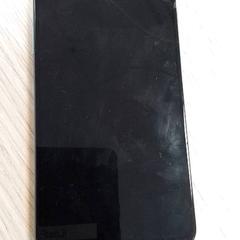 Telefono mugikorra Oneplus, gisa salatu by Qbuzz Fryslân iLost erabiliz