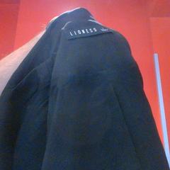 Jacket BLACK GUESS, as reported by MEININGER Hotel Roma Termini using iLost