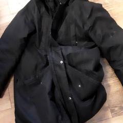Chaqueta, segundo informou Qbuzz ZHN usando iLost