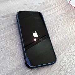 Mobiltelefon iPhone, rapporterat av EBS Tramplein med iLost