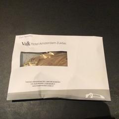 Hajhosszabbítás, amint azt Van der Valk Hotel Amsterdam Zuidas az iLost segítségével jelentette.