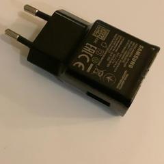 Adapter, as reported by MEININGER Hotel Berlin "Mitte" Humboldthaus using iLost
