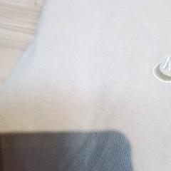 Košile Beige, jak nahlášeno Beekse Bergen Resorts en Hotel pomocí iLost