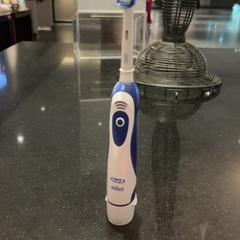 Toothbrush, as reported by Van der Valk Hotel Utrecht using iLost