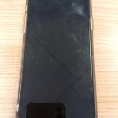 Iphone Zwart met gouden achterkant, jak nahlášeno Connexxion Amstelland-Meerlanden Schiphol Zuid pomocí iLost