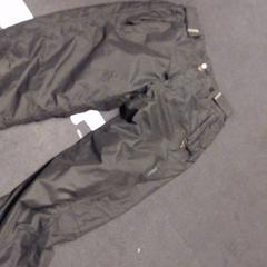 zwarte dames skibroek merk Rehall, ha sido reportado por SnowWorld, Landgraaf usando iLost