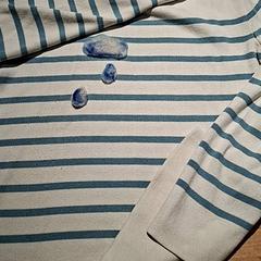 Camisola Wit met blauwe strepen, como reportado por IKEA Wilrijk utilizando o iLost