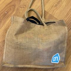 Sac, a été signalé par HTM utilisant iLost