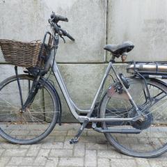 Kolo, jak nahlášeno Gemeente Nijkerk pomocí iLost