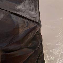 Guarda-chuva dobrável noir, como reportado por TCL utilizando o iLost