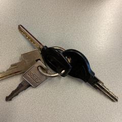 Sleutel, ha sido reportado por Gemeente Hilversum usando iLost