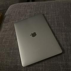 Mac book air, segundo informou a iLost