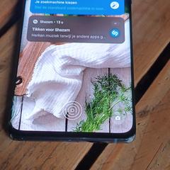 Oppo telefoon, amint azt az iLostnak jelentették.